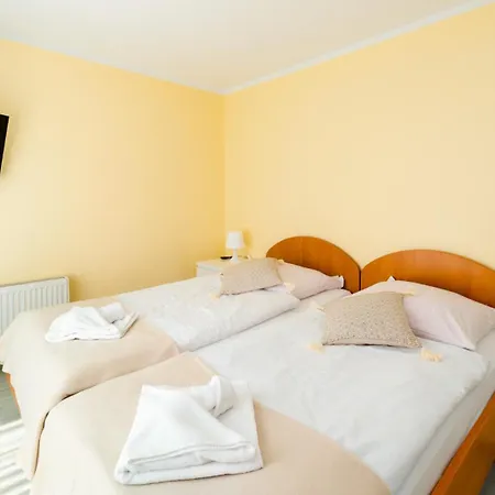 Wilczy Wodospad * カルパッチ